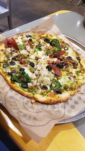 Pieology Pizzeria